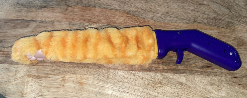 The Original Cat Paw Tiger Paw By Wicked Cool Toys